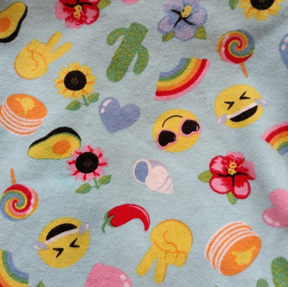 Emoji Shorts by ❤️Place❤️ size 10 - Picture 4 of 6